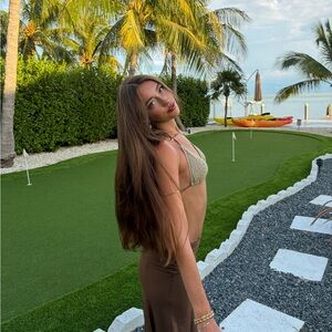 Meet your Posher, Reagan